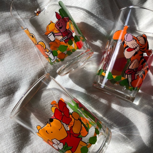 Vintage Other - Vintage Winnie the Pooh drinking glasses